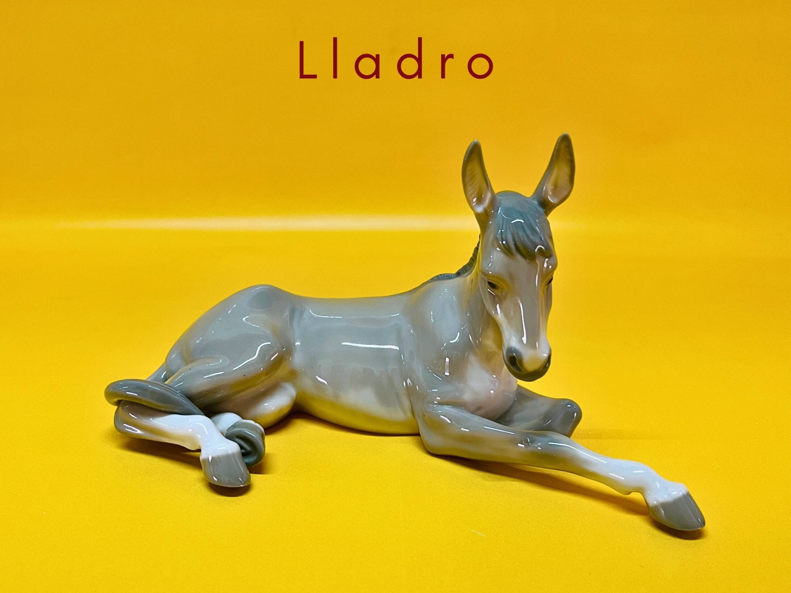 Lladro Daisa Donkey Figurine 5484 Porcelain
