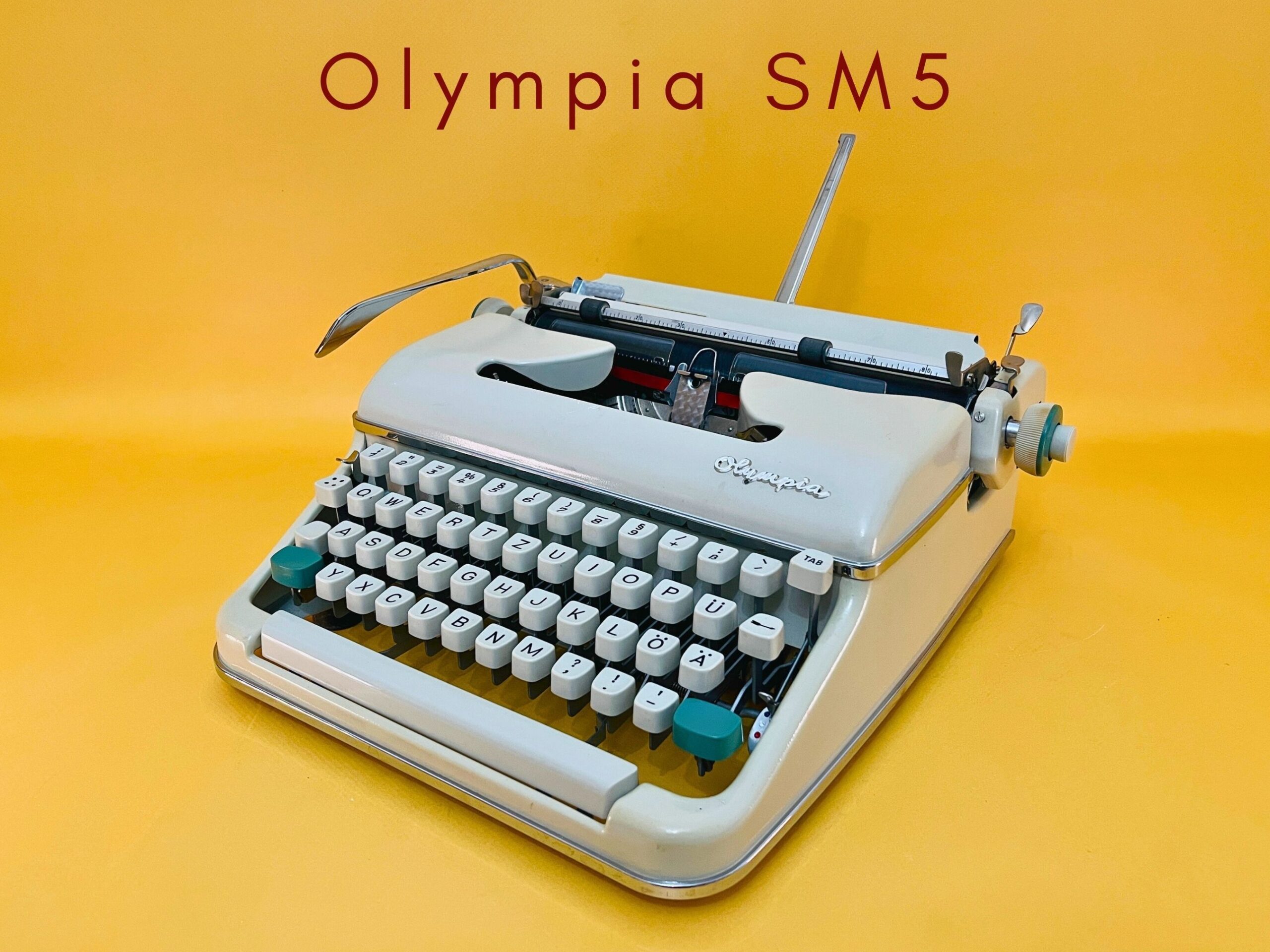 Máquina de escribir manual vintage Olympia SM5, década de 1960